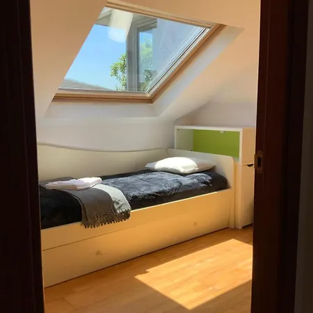 Piso Rosales Apartmán Saron